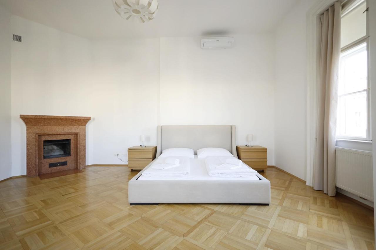 Heymi Apartments Oper Viena Exterior foto